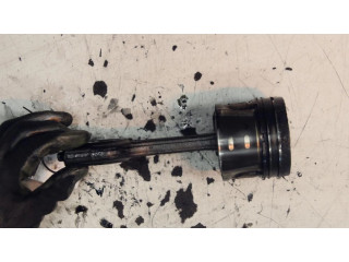 Píst Citroen C3 Picasso pro naftový motor 1.6