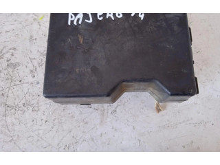 Pojistková skříňka 4D56 Mitsubishi Pajero 1994