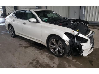 Vstřikovač Infiniti Q70 Y51