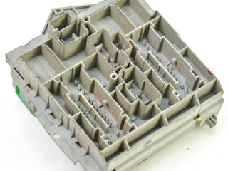 Блок предохранителей 1190903 Alfa Romeo 166