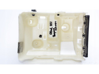 Другая деталь салона