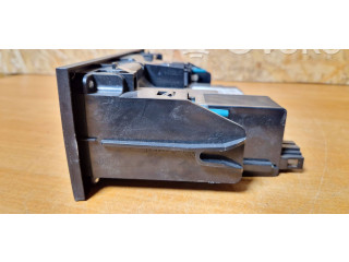 Блок управления климат-контролем 8z0820043   Audi A2