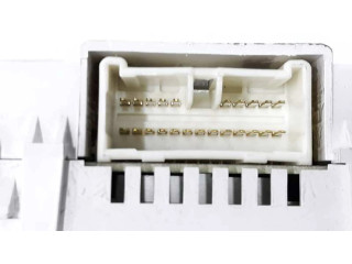 Přístrojová deska Chevrolet Lacetti 2005 96438561