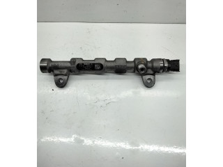 Топливная рампа 552721350445214363, 552721350445214363 Jeep Renegade