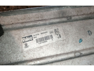 Интеркулер 1J0145803A Volkswagen Golf IV