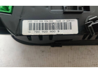 Přístrojová deska Volkswagen Transporter - Caravelle T5 2005 7D0920800B, 110008934003