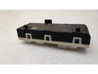 Блок управления крышки багажника