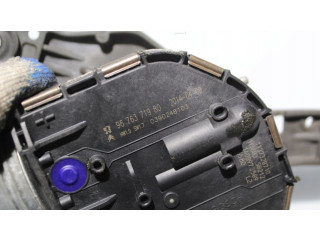 Двигатель стеклоочистителей