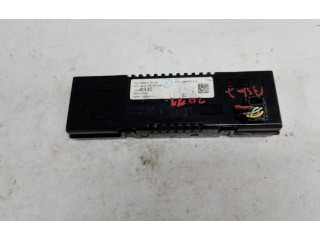 Дисплей    13338335   Opel Meriva B