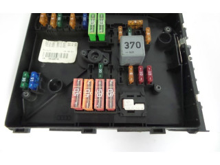 Блок предохранителей 1K0937125A, 1K0937125A Volkswagen Jetta V