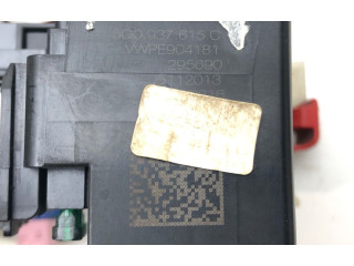 Блок предохранителей  5Q0937615C   Volkswagen Golf VII    