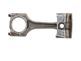 Шатун 06H198401D Audi Q3 F3