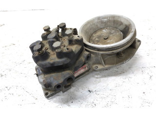 Vstřikovací lišta 035133353AB, 0438100125 Audi 100 200 5000 C3