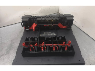 Блок предохранителей 3C0937049, 3C0937049 Volkswagen Caddy