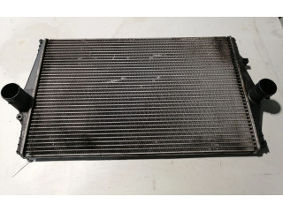 Интеркулер  9161207E   Volvo V70 