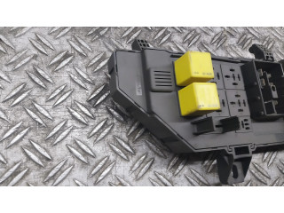 Блок предохранителей Saab 9-5