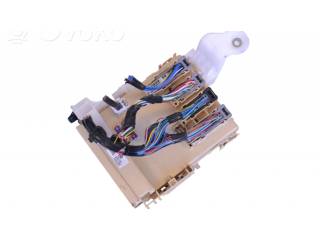 Блок предохранителей 63586795 Lexus NX