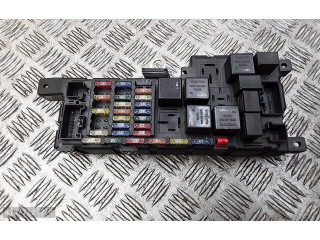 Блок предохранителей 518717004 Volvo S80