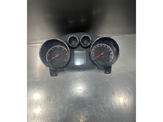 Панель приборов 13346182, 600775881 Opel Meriva B