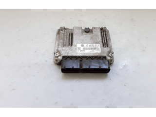 Řídící jednotka 03L906018CH, 03L906018BR Skoda Superb B6 (3T) 2011