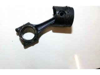  Поршень с шатуном    Volkswagen Golf II  