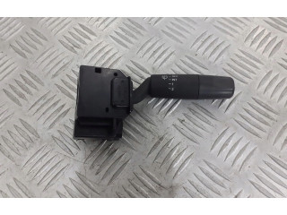 Ручка стеклоочистителей 17D682   Mazda 3 I