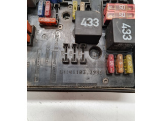 Блок предохранителей  1K0937804B, 1K0937800E   Volkswagen Touran I    