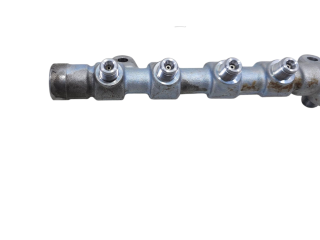 Топливная рампа 46347252, 46346020 Jeep Renegade