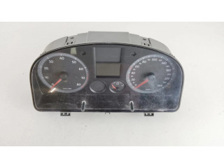 Панель приборов 2K0920843B   Volkswagen Caddy       