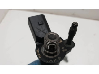 Vstřikovač 7797877 BMW 1 E82 E88 pro naftový motor 2.0 N47d20