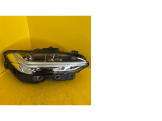 Передняя фара