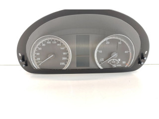 Přístrojová deska  Mercedes-Benz Vito Viano W639 2012 A6399000900, 402951002  