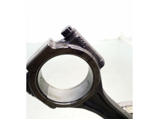  Поршень с шатуном cba 017120808, 2211071J  Volkswagen PASSAT B6  