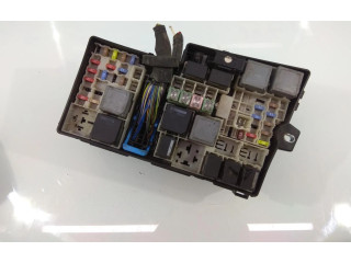 Pojistková skříňka AV6T14A142AA Ford C-MAX II 2011