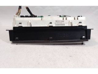 Přístrojová deska  Mitsubishi Pajero 2000 MR381644, 2573100623  