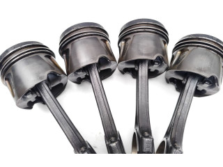 Píst OM640.940, 640.940 Mercedes-Benz A W169 OM640.940