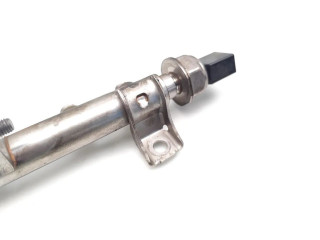 Топливная рампа 7537319   BMW 3 E90 E91   для двигателя N43B20A