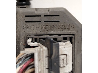 Pojistková skříňka GF10GB20 Peugeot 607 2001