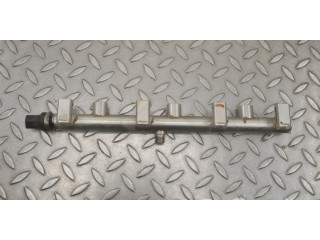 Топливная рампа 000283628, 051170574 Maserati Ghibli 3.0