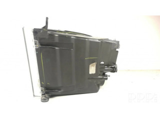 Передняя фара