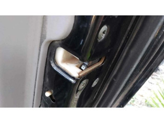 Блок предохранителей Mitsubishi L200