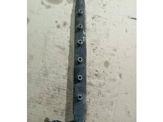 Топливная рампа 30622085, 000448   Volvo XC90  