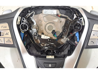 Руль BMW X3 G01  2018 - 2024 года 6883777      