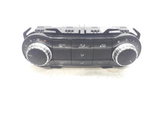 Блок управления климат-контролем A2469001708   Mercedes-Benz A W176
