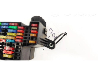 Pojistková skříňka Volkswagen Tiguan 2005