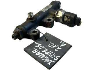 Топливная рампа 4R8Q9C066AE, 5WS40128 Jaguar S-Type 2.7