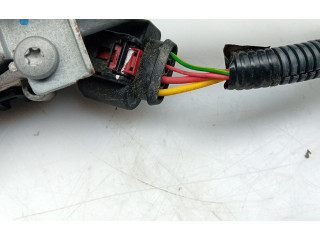 Моторчик дворников 9824784980    Peugeot 2008 II