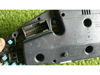 Přístrojová deska Mercedes-Benz C W202 1993 2025404811