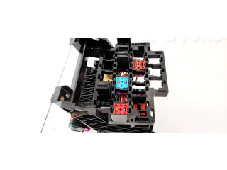 Блок предохранителей 7M0937499A, 97VW14A301AB Ford Galaxy