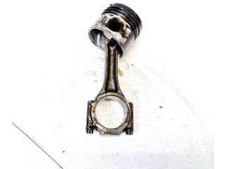 Píst Volkswagen PASSAT B5.5